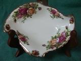 Royal Albert Old Country Roses Mint or Nut Dish scalloped edges 7"