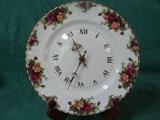 Royal Albert Old Country Roses Roman Numeral Clock Plate 10 1/2"