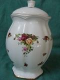 Royal Albert Old Country Roses Lidded Biscuit Jar 12"