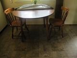 VINTAGE DINETTE SET WITH 2 LEAVES