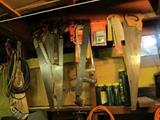 MANY HAND TOOLS