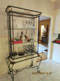 3-Glass Shelves Etergere'