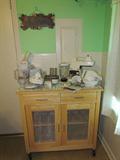 Cabinet on casters. Small Kitchen Appliances.