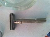 Vintage razor
