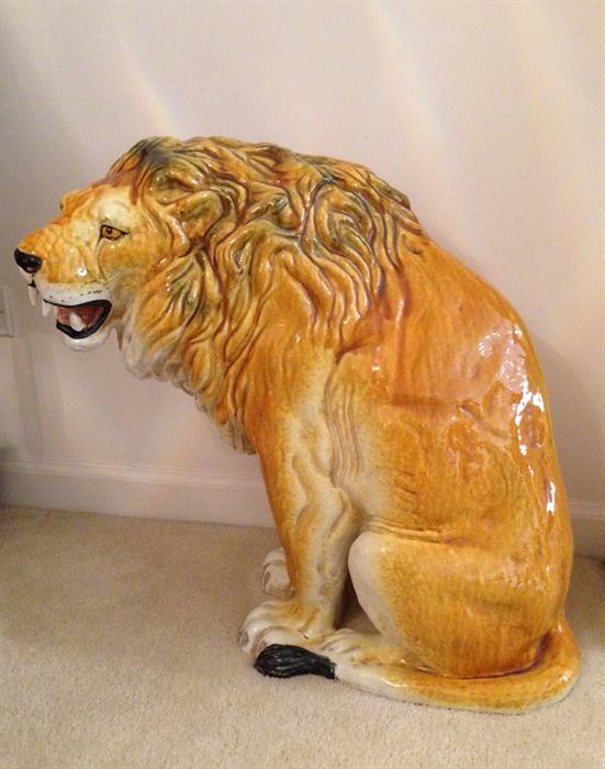 Ceramic Lion made in Italy