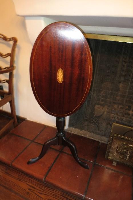 Tilt Top Candle Stand