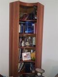 corner book shelf