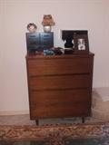 chest dresser