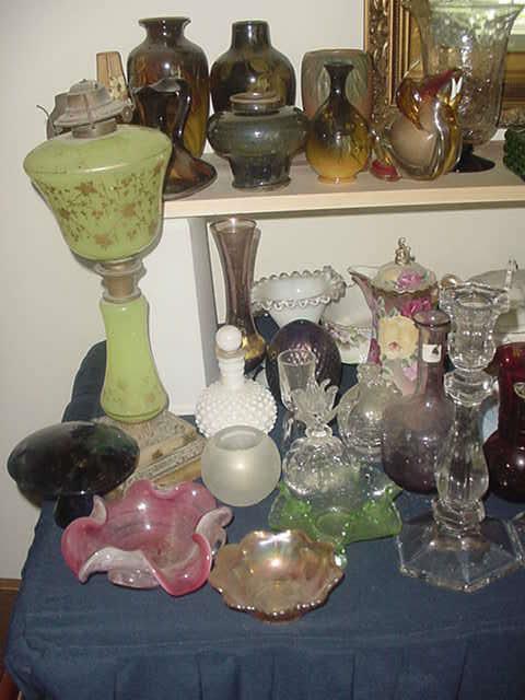 Vaseline glass oil lamp, and many art glass manuafacturers