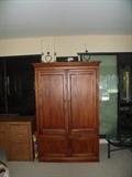 Ethan Allen media armoire