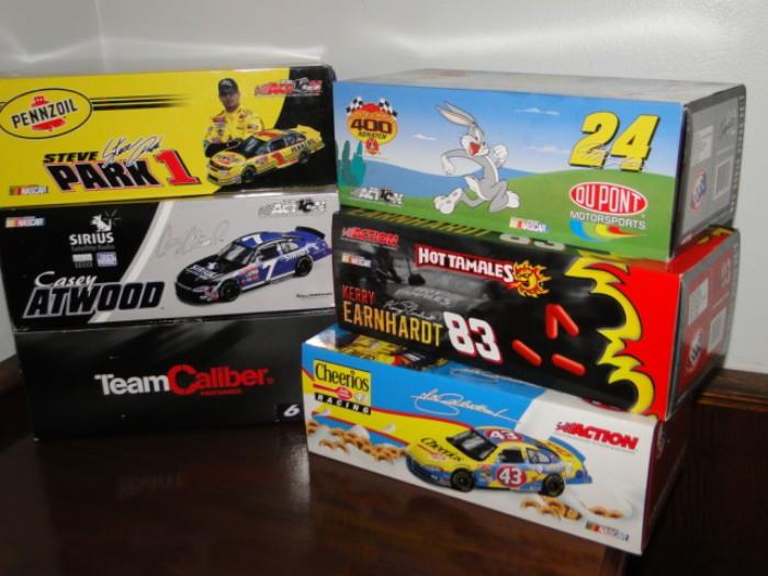 1:24 scale Action collection race cars