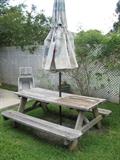 OUTDOOR PICNIC TABLE & UMBRELLA