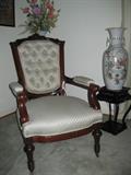 Antique Victorian Mahogany Parlor Chair