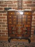 ORIENTAL CABINET