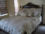 LEXINGTON "TOMMY BAHAMA" BED