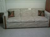 Queen size sleeper couch