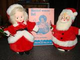 The Clause duo rock out with Jingle Bells