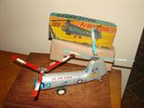 Friction Helicopter - US Air Force - Navy 68 - blades are in original tissue -
Great paint and box