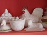 Milkglass nests