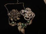 Costume bling