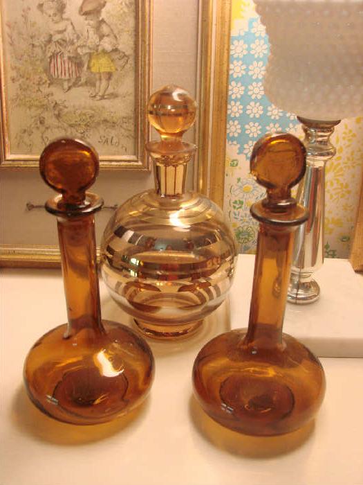 Vintage perfumes