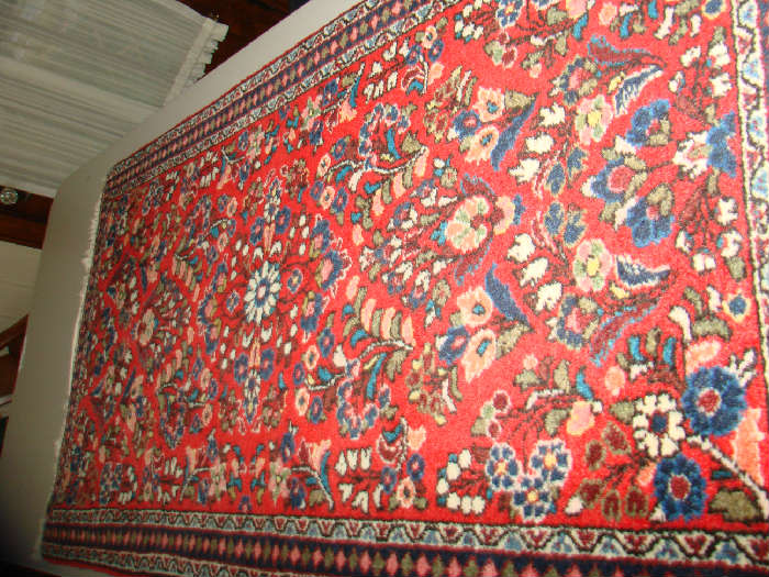 Hand knotted - great colors and good fringe Oriental