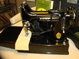 It is a Singer & it is a Featherweight