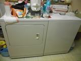 Maytag Washer/Dryer