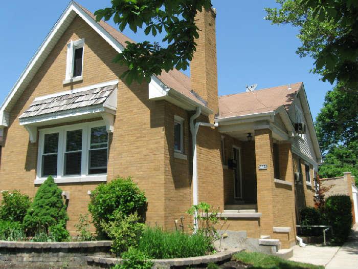 6644 Raven St., (Norwood Park area), Chicago, IL 60631