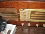 GENERAL ELECTRIC table top radio