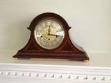 HOWARD MILLER "Presidential Collection" mantel clock