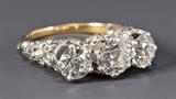 Several lots of fine diamond and gold jewelry