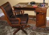 Ethan Allen Desk/ Chair