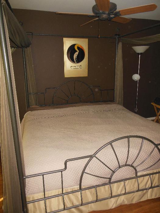 Walter E Smith Black Wrought Iron King Size Head Board/Foot Board/ 4 Poster Bed.With Scarves Ornate ,Scarves.With Serta King Size Mattress Boxspring..really nice.:)