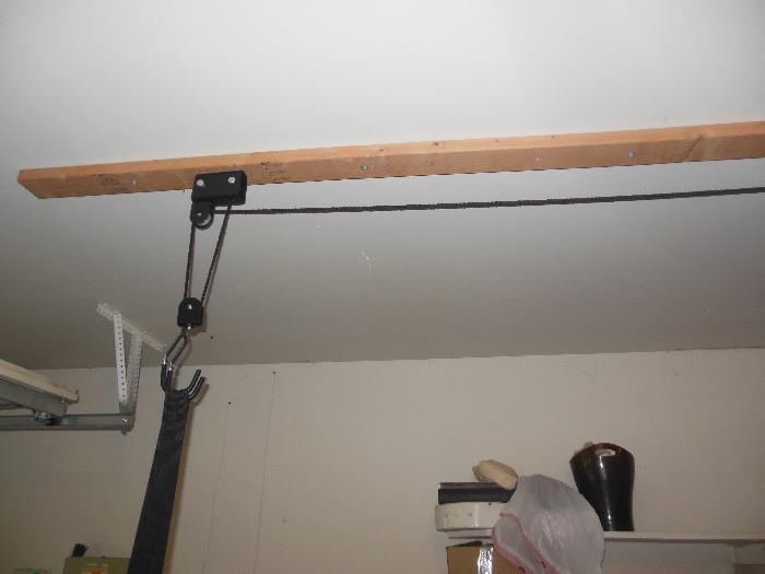 Stand/Pulley to hold Kayak 