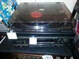 Pioneer turntable, PL-670