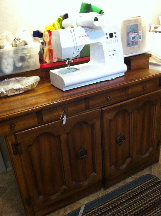  Singer 7466 sewing machine  & cabinet purchased in Nov.'06 