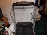 Pacer treadmill