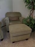 CHAIR AND OTTOMAN - VERY CLEAN GREAT CONDITION 39" WIDE