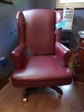 LEATHER OFFICE CHAIR - EXCELLENT QUALITY