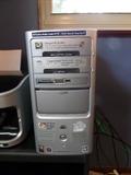 HP PAVILION DESK TOP PC - MEDIA CENTER / TV CARD - RUNNING XP