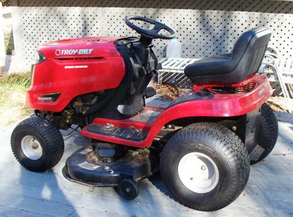 'Like-new' Troy built 18 hp, 42" cut riding mower. Starts 1st time.