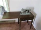 a nice working Kenmore sewing machine