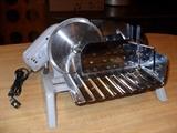 Meat slicer