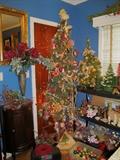 Huge selection of Unusual Ornaments and Christmas Items