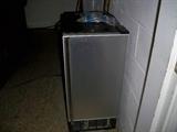 ice maker