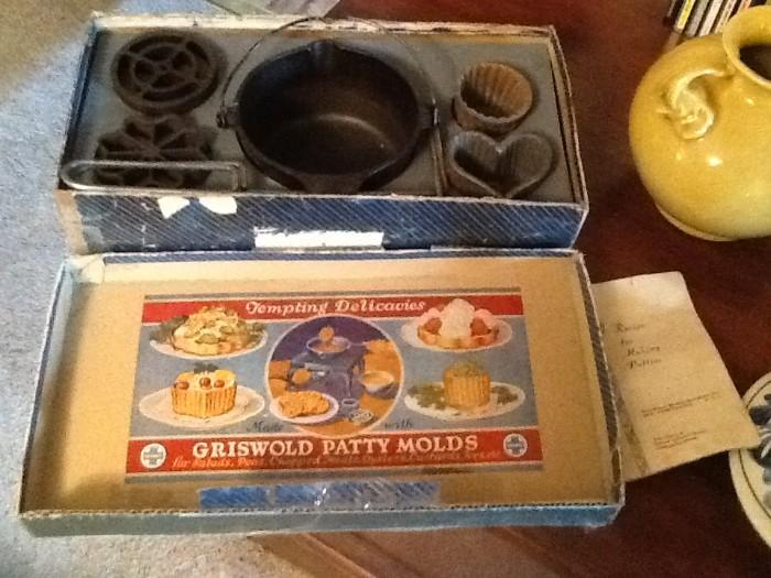 Griswold cast iron Patty Molds in original box