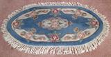 Oval area rug $ 40.00