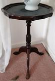 Tea table $ 40.00