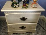 End table $ 40.00